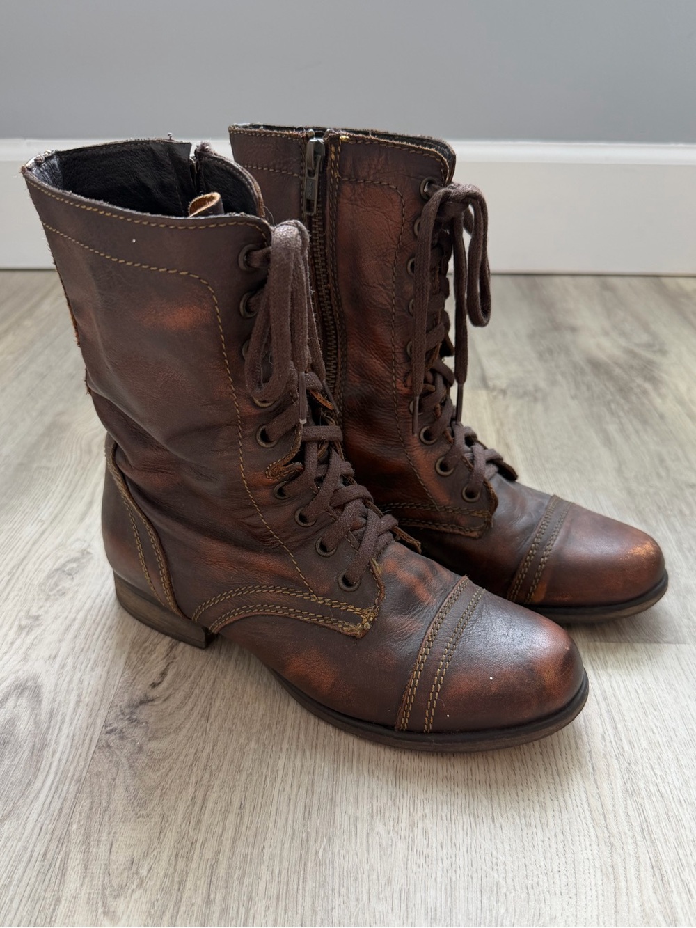 Steve Madden - Brown Leather Lace-Up Combat Boots